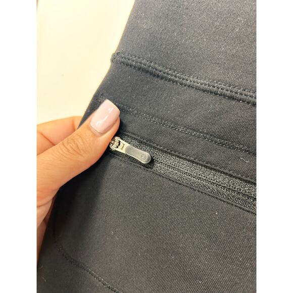 Lululemon Athletica Women's Drawstring Wide Leg Athletic Crop‎ Capri Pants Black - Picture 9 of 11